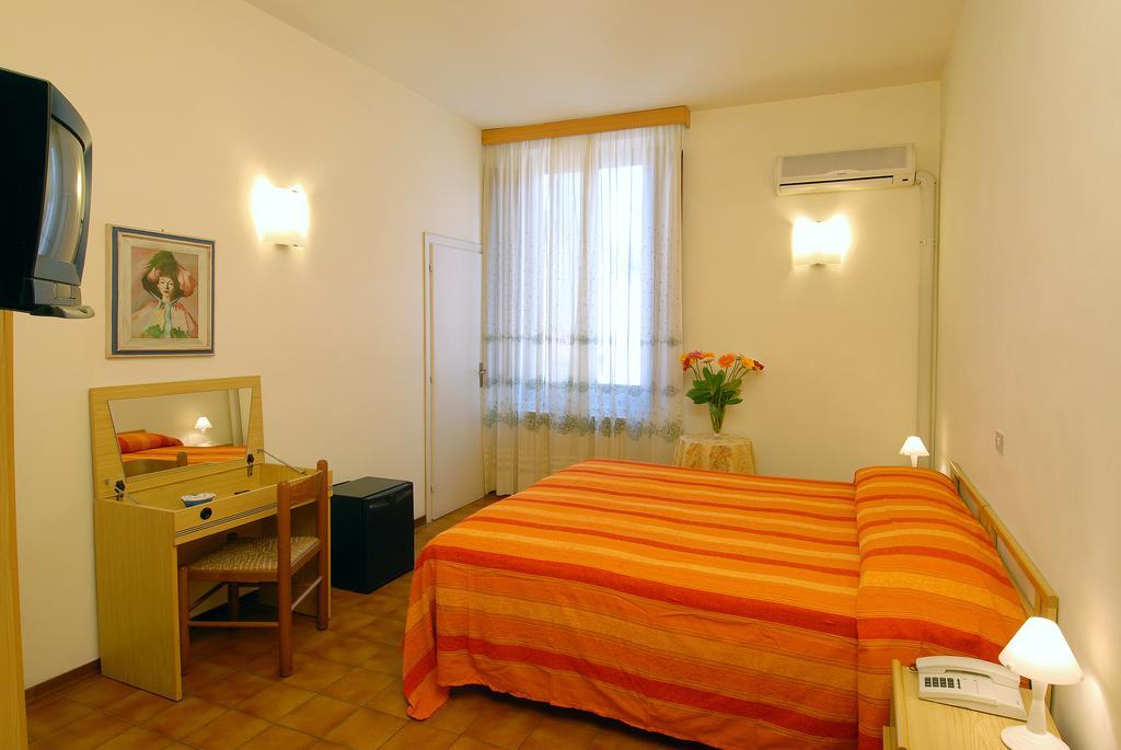 Hotel Delizia Genovese Montecatini Terme Quarto foto